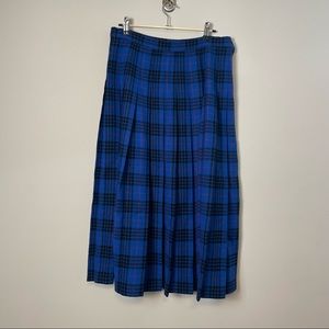 Vintage 70's Pendleton Morgan Tartan Plaid Pleated Skirt, Size 12